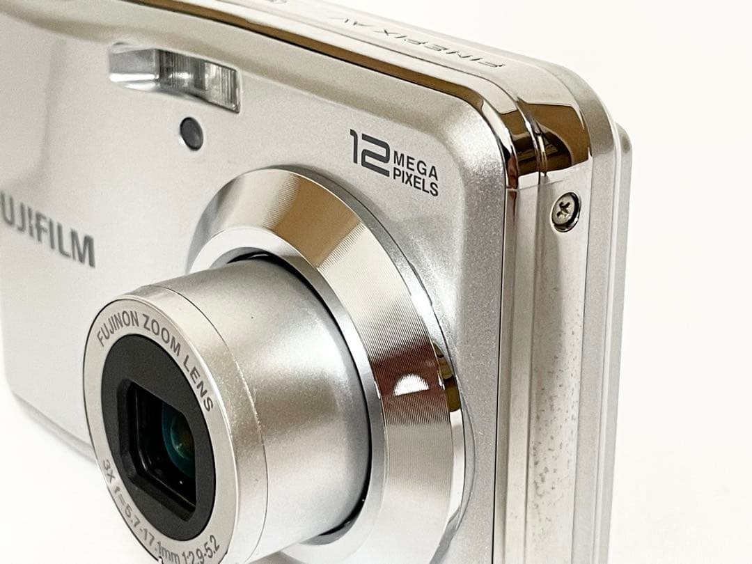 【極美品・完動品】　FUJIFILM FINEPIX AV100 動作確認済