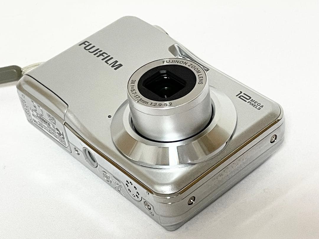 【極美品・完動品】　FUJIFILM FINEPIX AV100 動作確認済