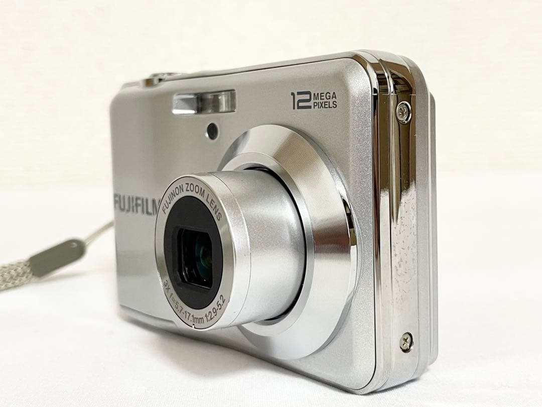【極美品・完動品】　FUJIFILM FINEPIX AV100 動作確認済