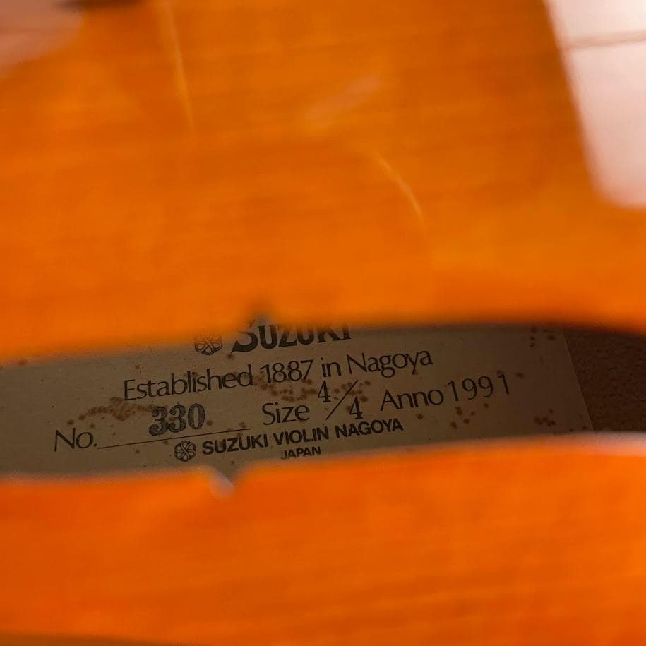 極美品●鈴木バイオリン No.330 4/4 1991年 美虎杢 新品：弓・弦