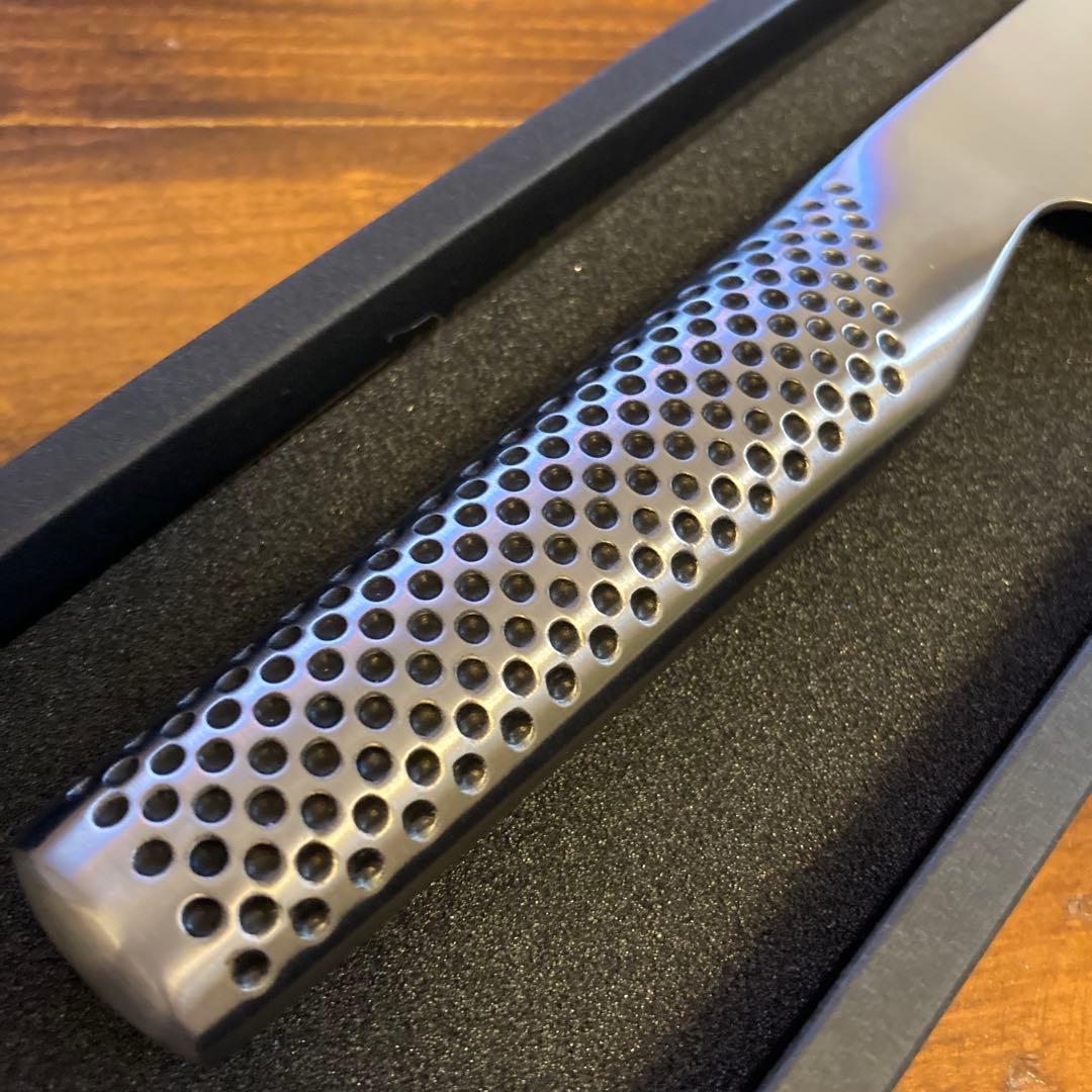 Global グローバル　包丁　三徳包丁　18cm