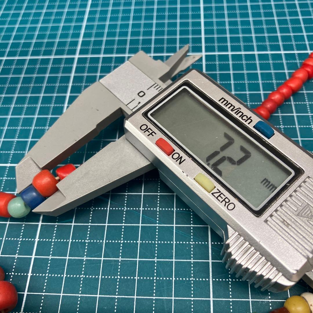 アフリカのアンティークビーズネックレス(希少品、一点物)全長約52センチ