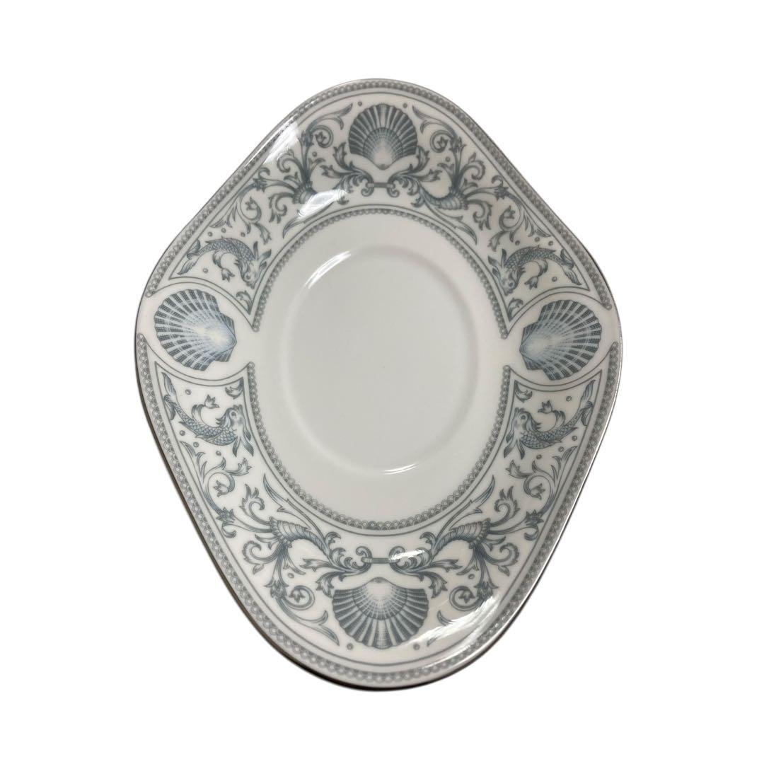 【送料込】(ウェッジウッド)ドルフィンホワイト　グレービーボート