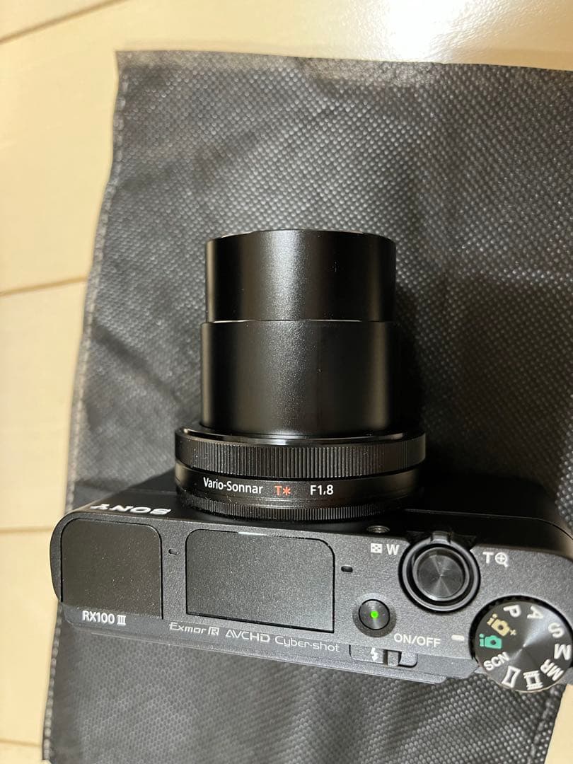 SONYデジカメ RX100III DSC-RX100M3 （純正ケース付き