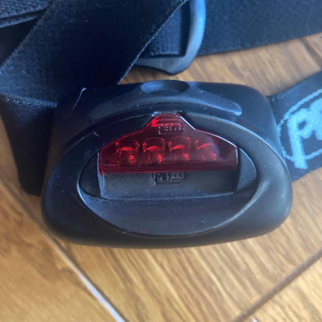 実物 PETZL ペツル ヘッドライト