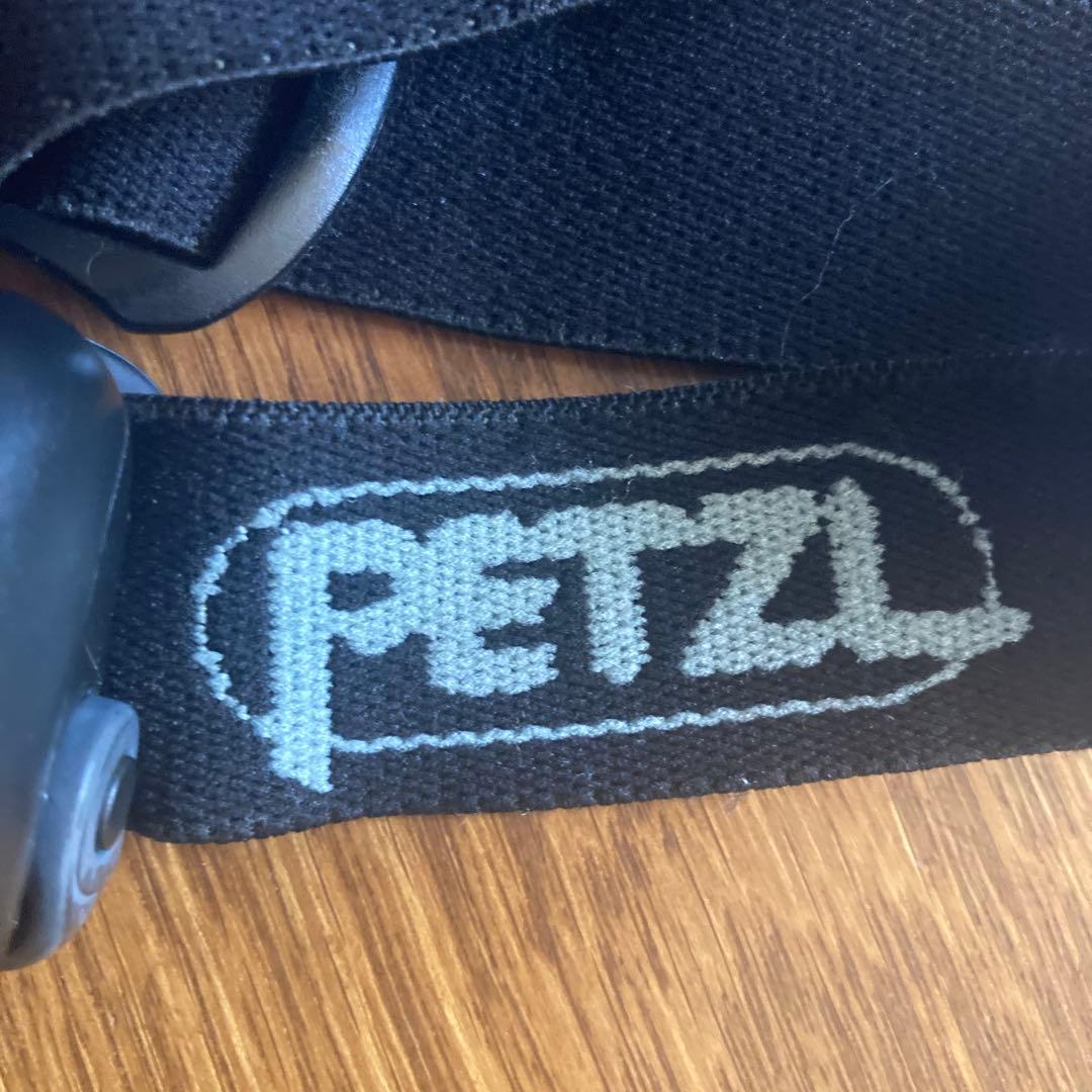 実物 PETZL ペツル ヘッドライト