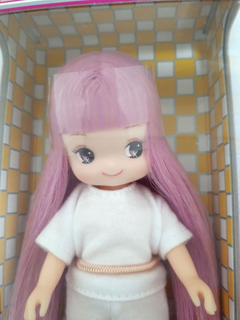 リカちゃんキャッスル　2020年6月モデル　ミキマキフレンドDX1　みかちゃん