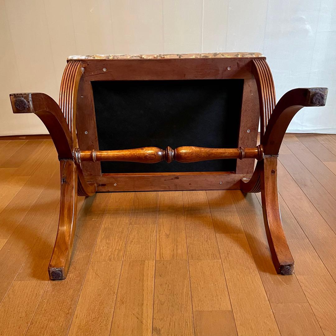 クラシカル 金華山張りスツール