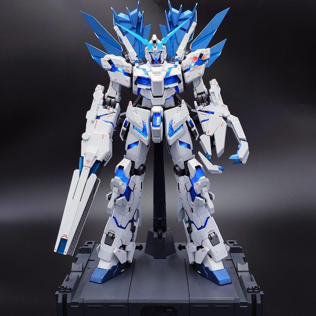 ＰＧ 1/60 ユニコーンガンダム ペルフェクティビリティ　全塗装完成品