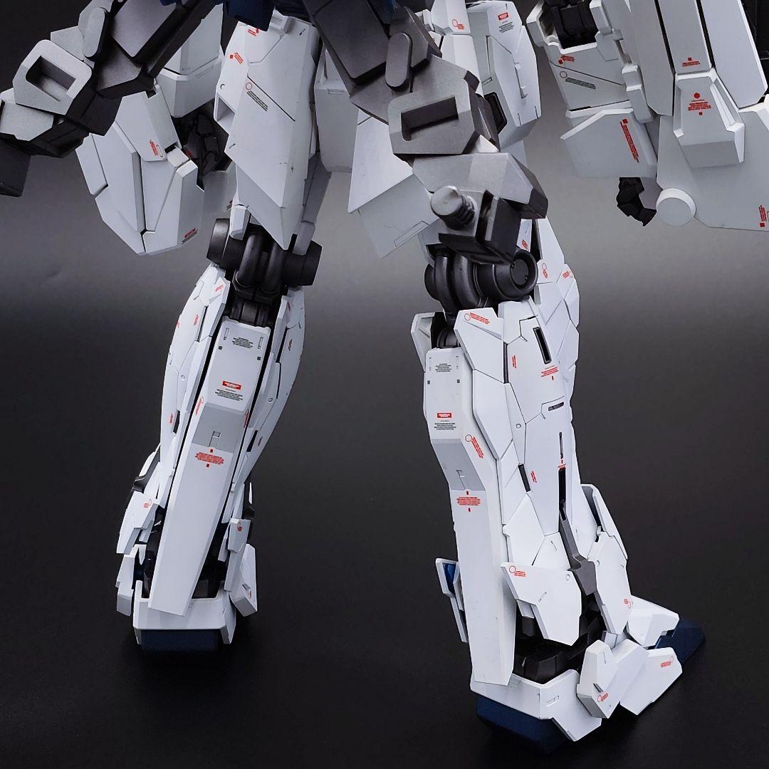 ＰＧ 1/60 ユニコーンガンダム ペルフェクティビリティ　全塗装完成品