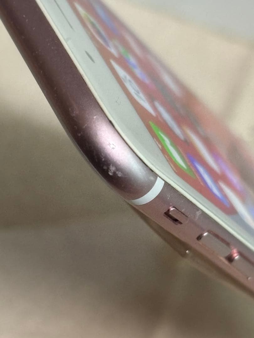 Apple iPhone6s 64GB SIMフリー バッテリー新品交換済み！
