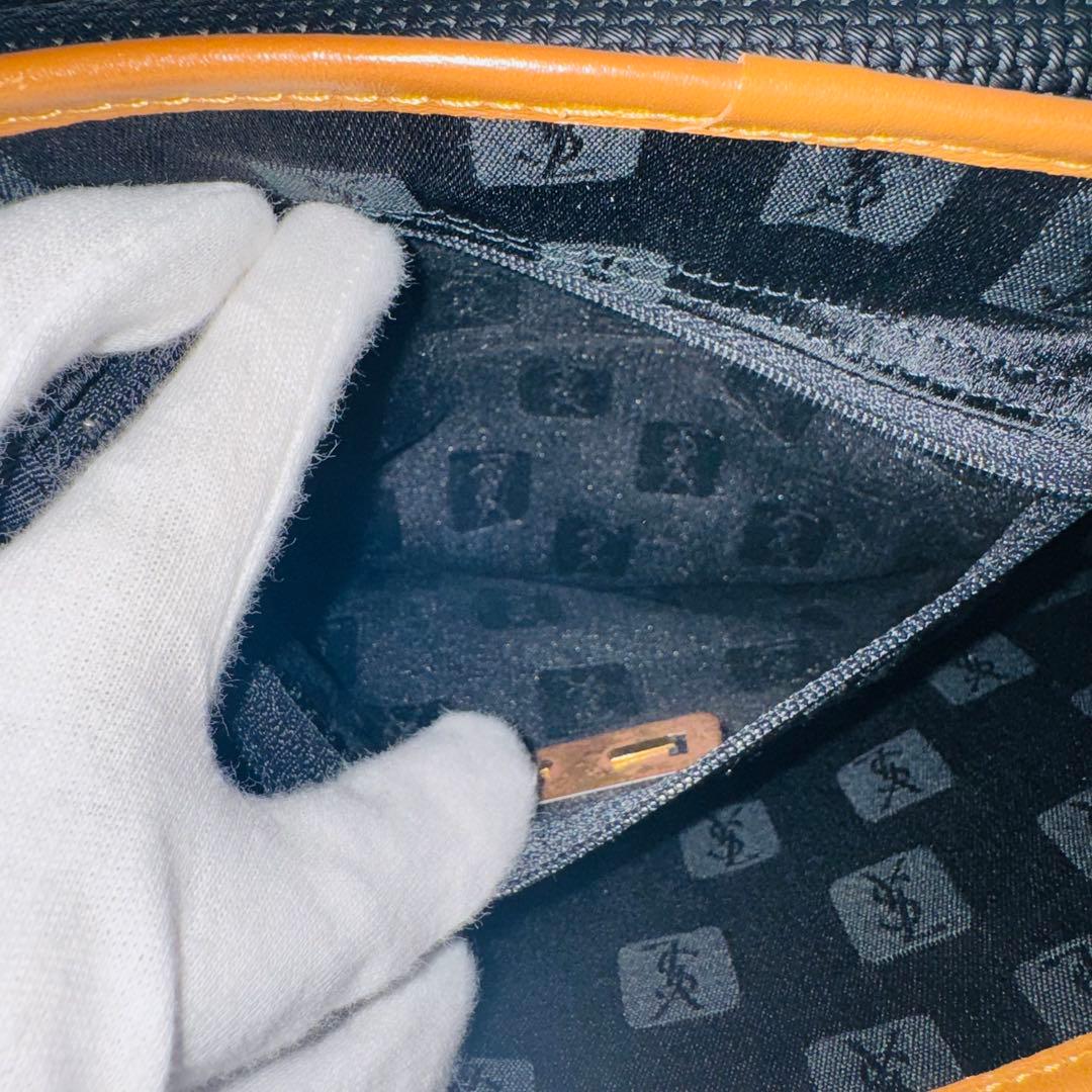 ✨YVES SAINT LAURENT✨ロゴプレート✨ネイビー✨ショルダーバッグ