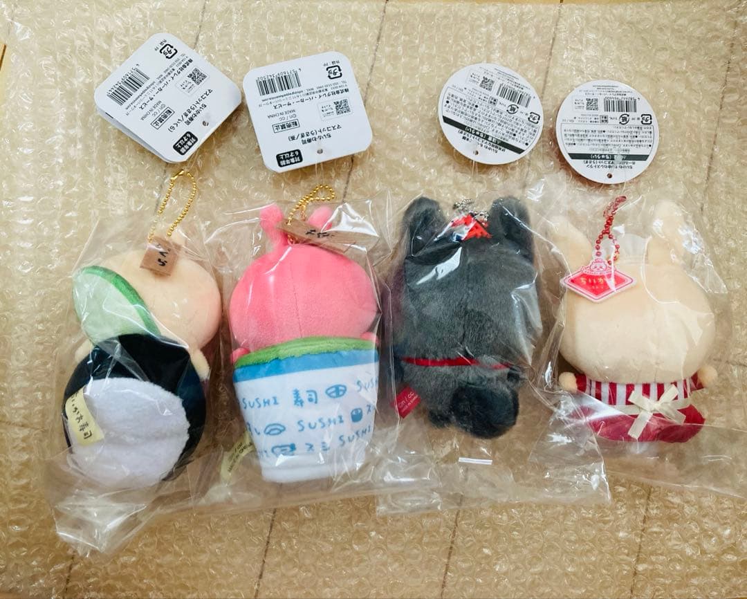 ちいかわ　マスコット　うさぎ　ちいかわレストラン　寿司　ぬいぐるみ