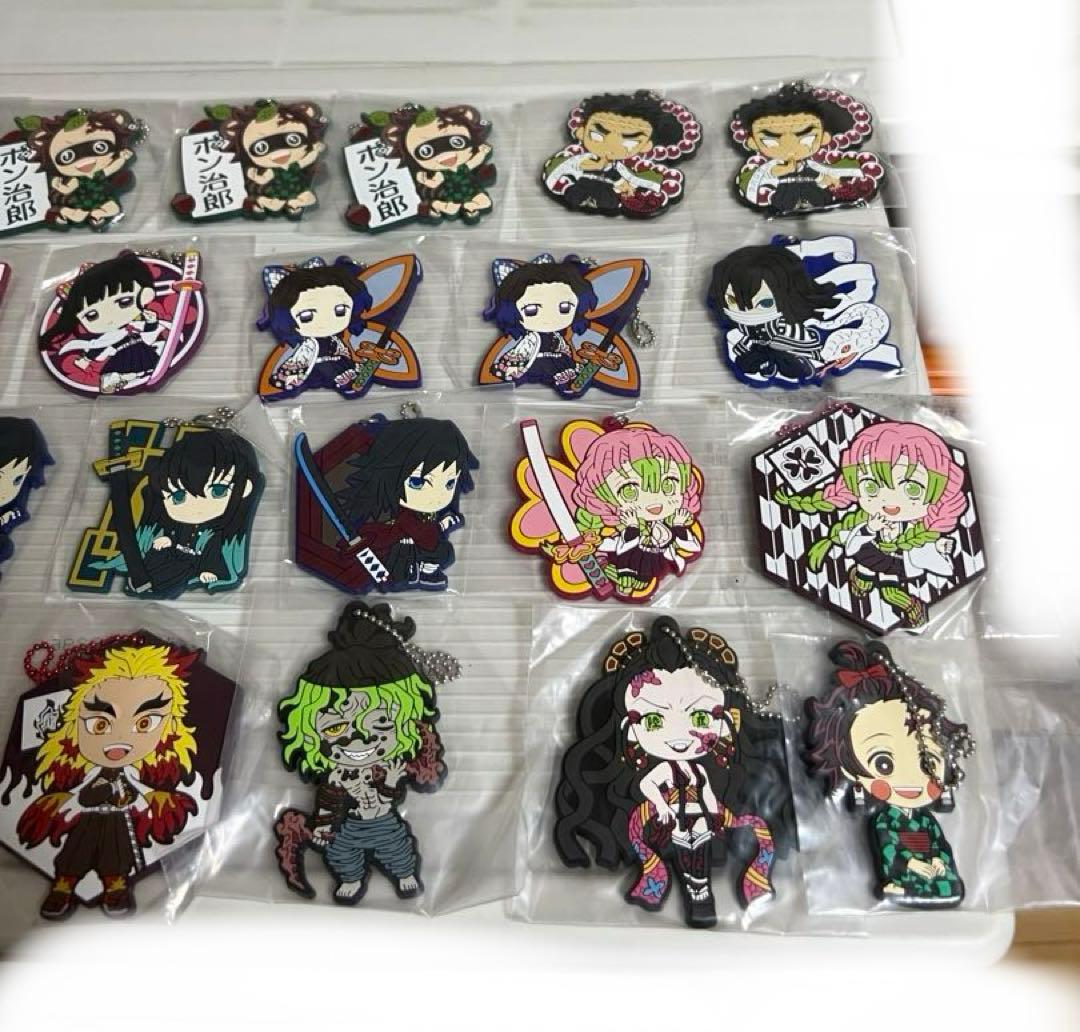 鬼滅の刃1番くじラバーストラップのセット（煉獄、鬼舞辻無惨）