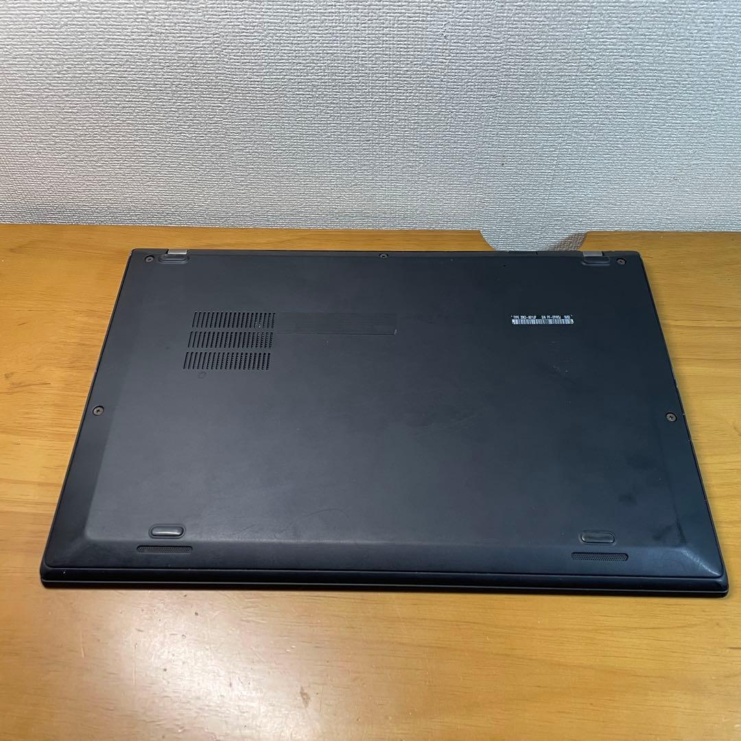 Thinkpad X1 Carbon 第5世代 (i5/8G/256G/FHD)