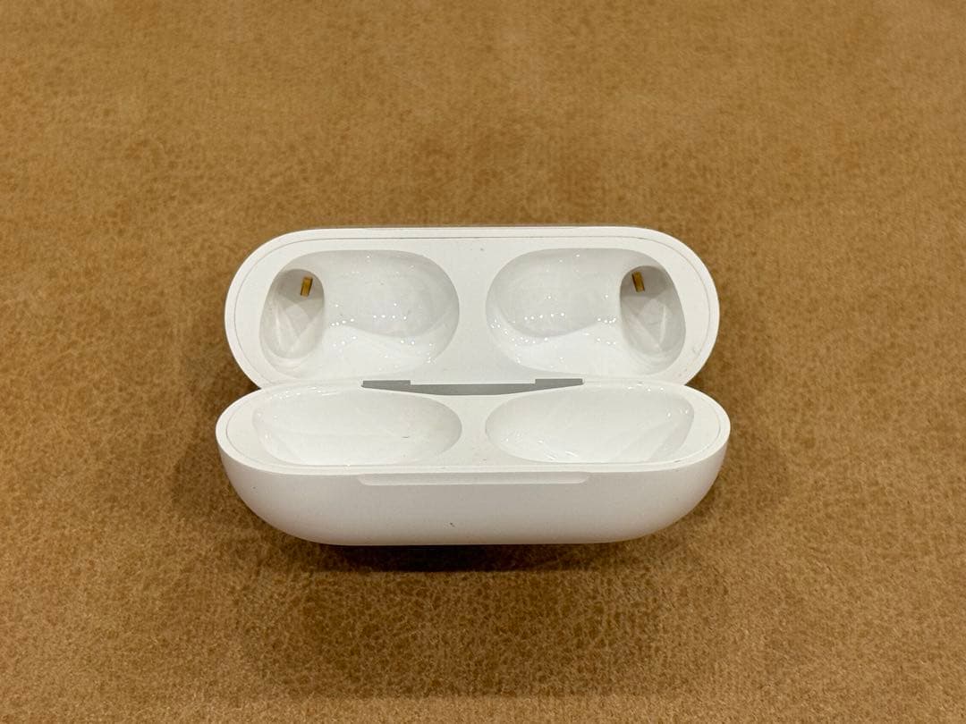 AirPods Pro 第二世代 右耳と充電ケースのみ A2698 Apple