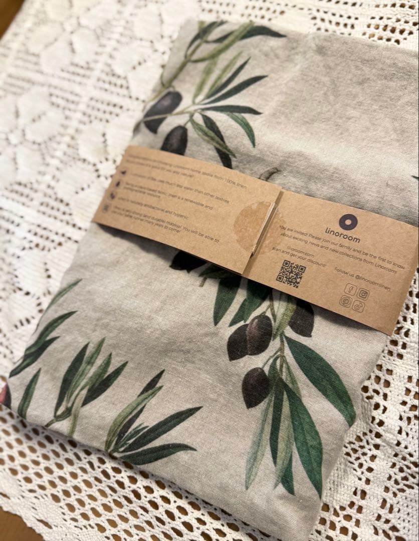 EU製 リネン テーブルランナー オリーブ柄 未使用 北欧風