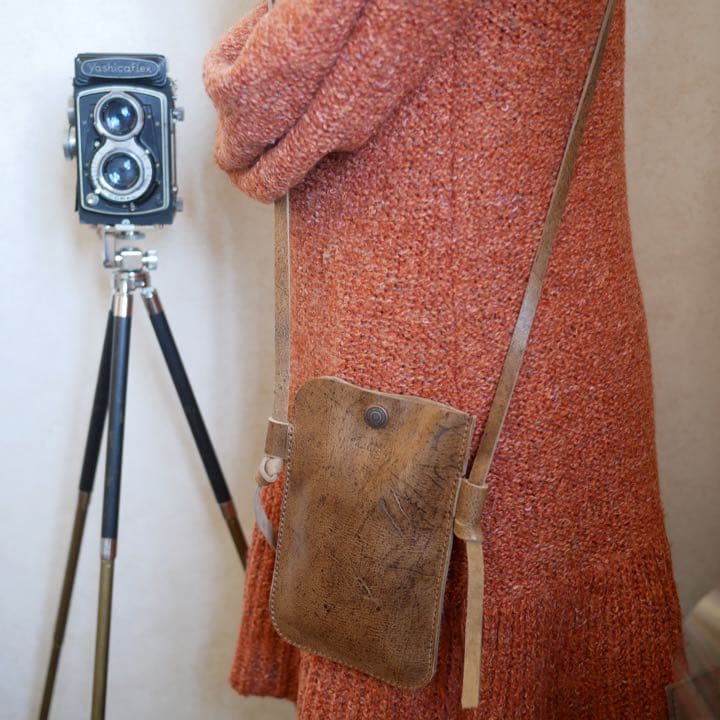 KUDO スマホショルダー スコッシュ クードゥー ベージュ ガウチョ