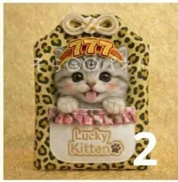 オーダーページ　ハンカチ　513お守りねこちゃん柄　ハンドメイド2/18