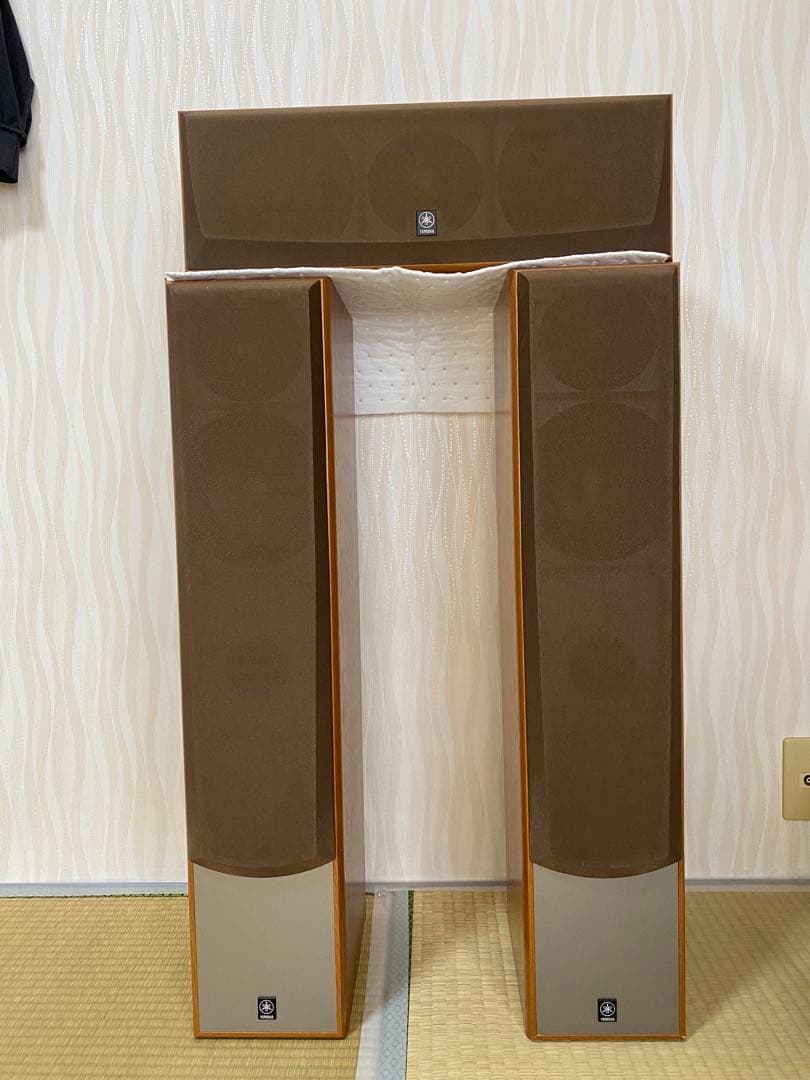 フロア型スピーカー