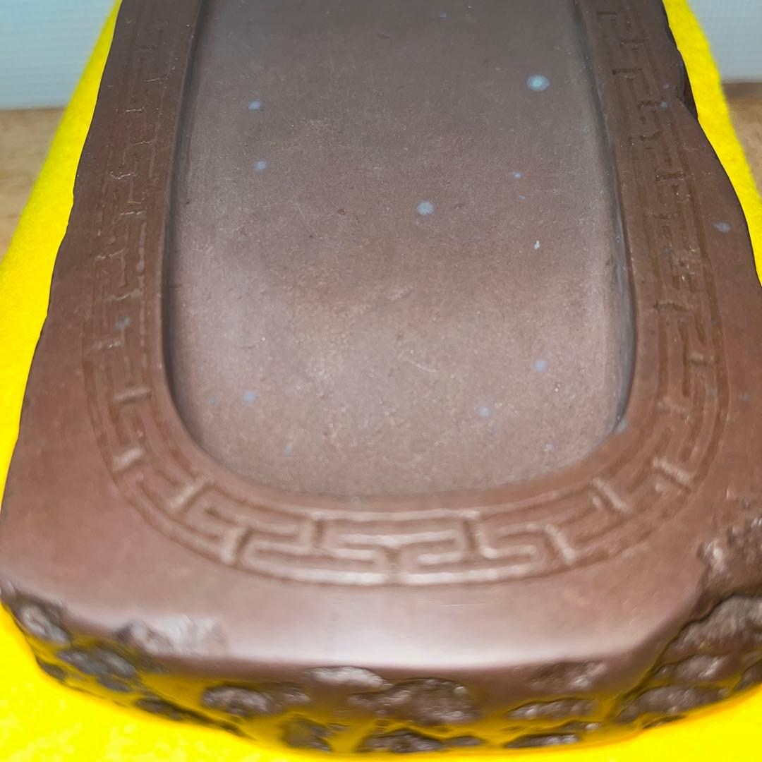 ⭕️赤間硯　名工　堀尾卓司　T字様彫刻野面硯　女性好み作品