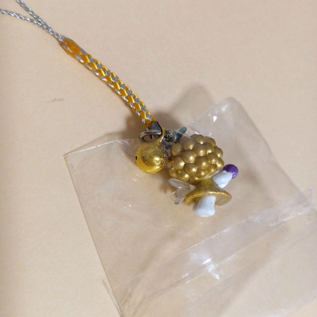 ご当地キティ　山梨限定　グレープフェアリー　ゴールド