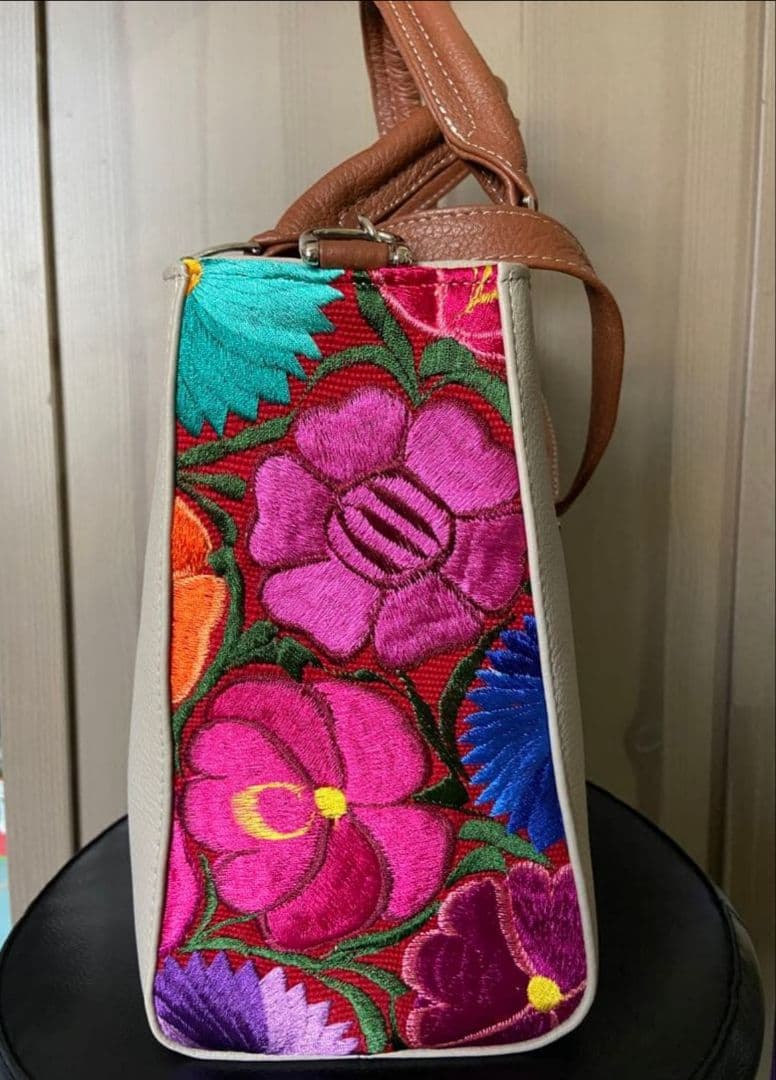 ［ケースおまけ付き］メキシコ　レザーエンブロイダリー　ハンドバッグ