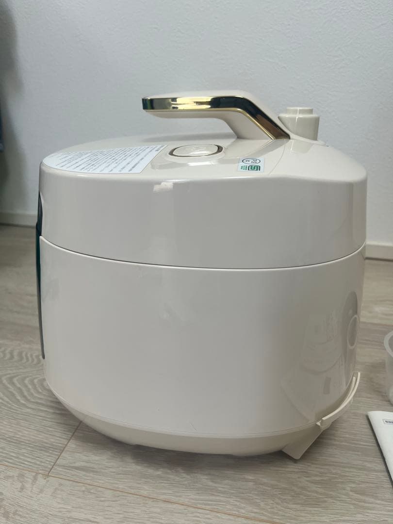 ラクラ・クッカープラス　コンパクト電気圧力鍋　CY352