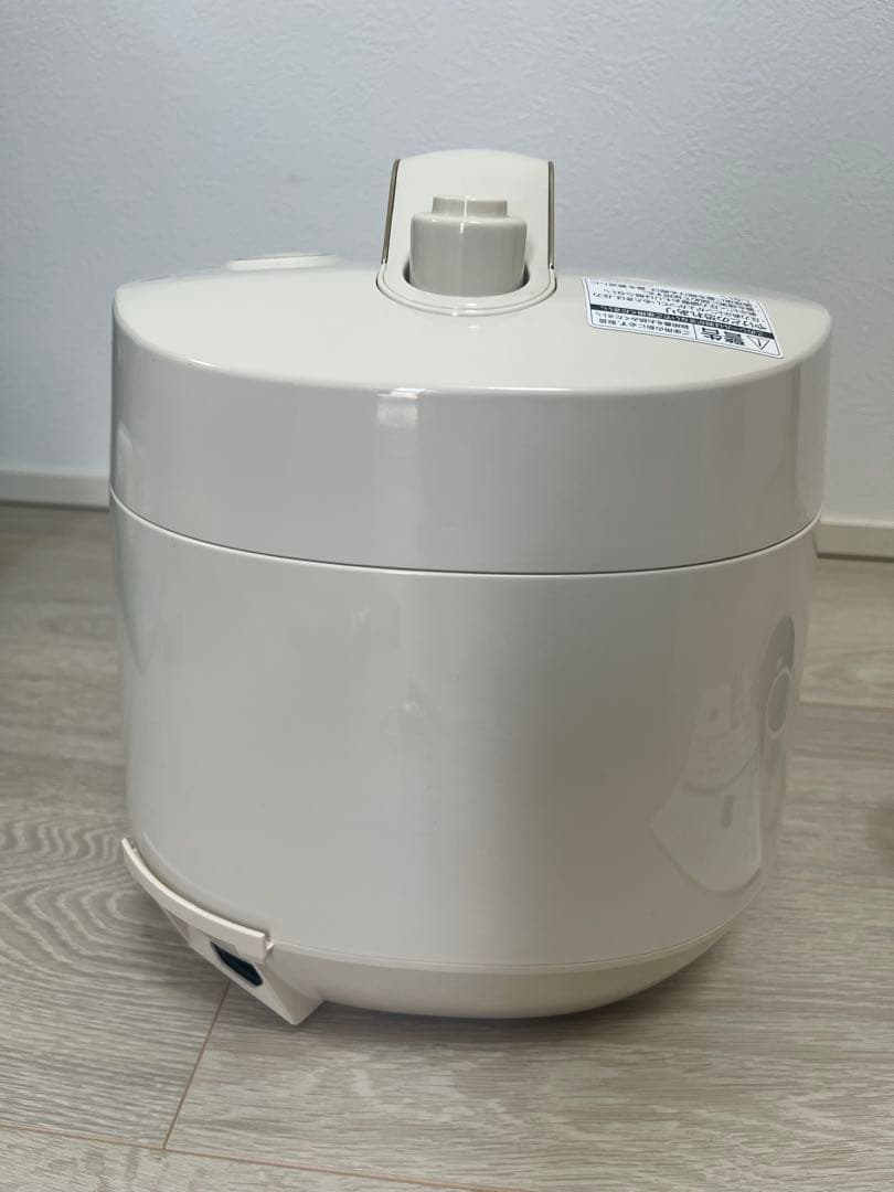 ラクラ・クッカープラス　コンパクト電気圧力鍋　CY352