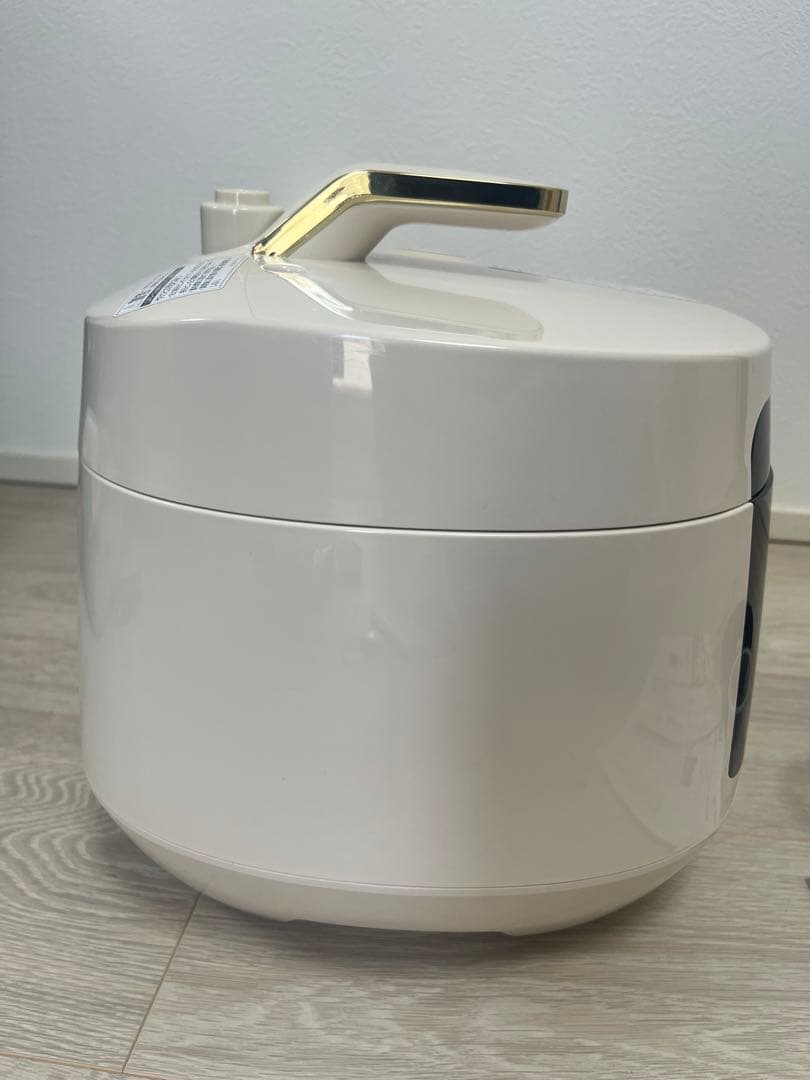 ラクラ・クッカープラス　コンパクト電気圧力鍋　CY352