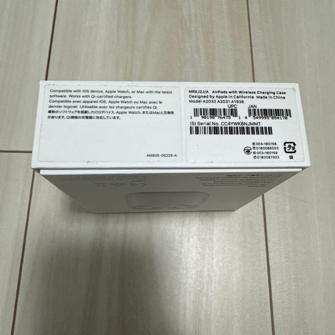 イヤホン Apple AirPods wireless charging case