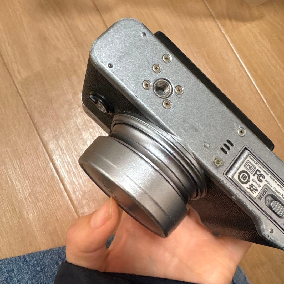 富士フイルム FUJIFILM X20