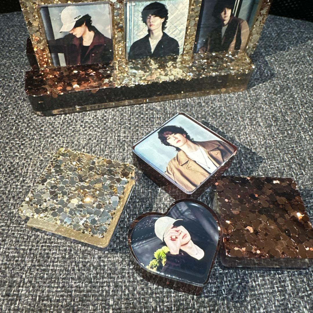 王一博 Jimmy choo 2番スタジオ　新両面レジン九宫格玄関置物