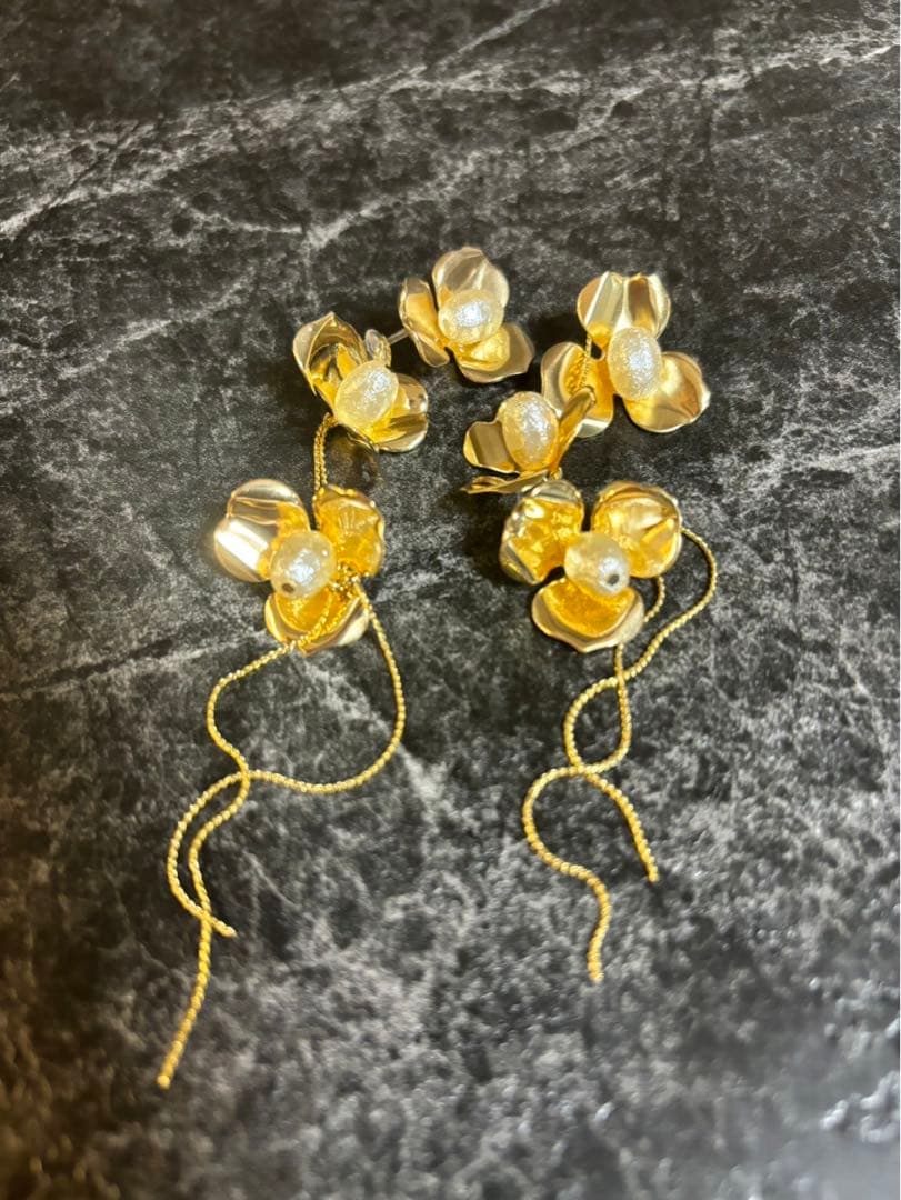 ブライダルアクセサリー　結婚式　ピアス　ヘアピン　パールヘアピン　リーフピン