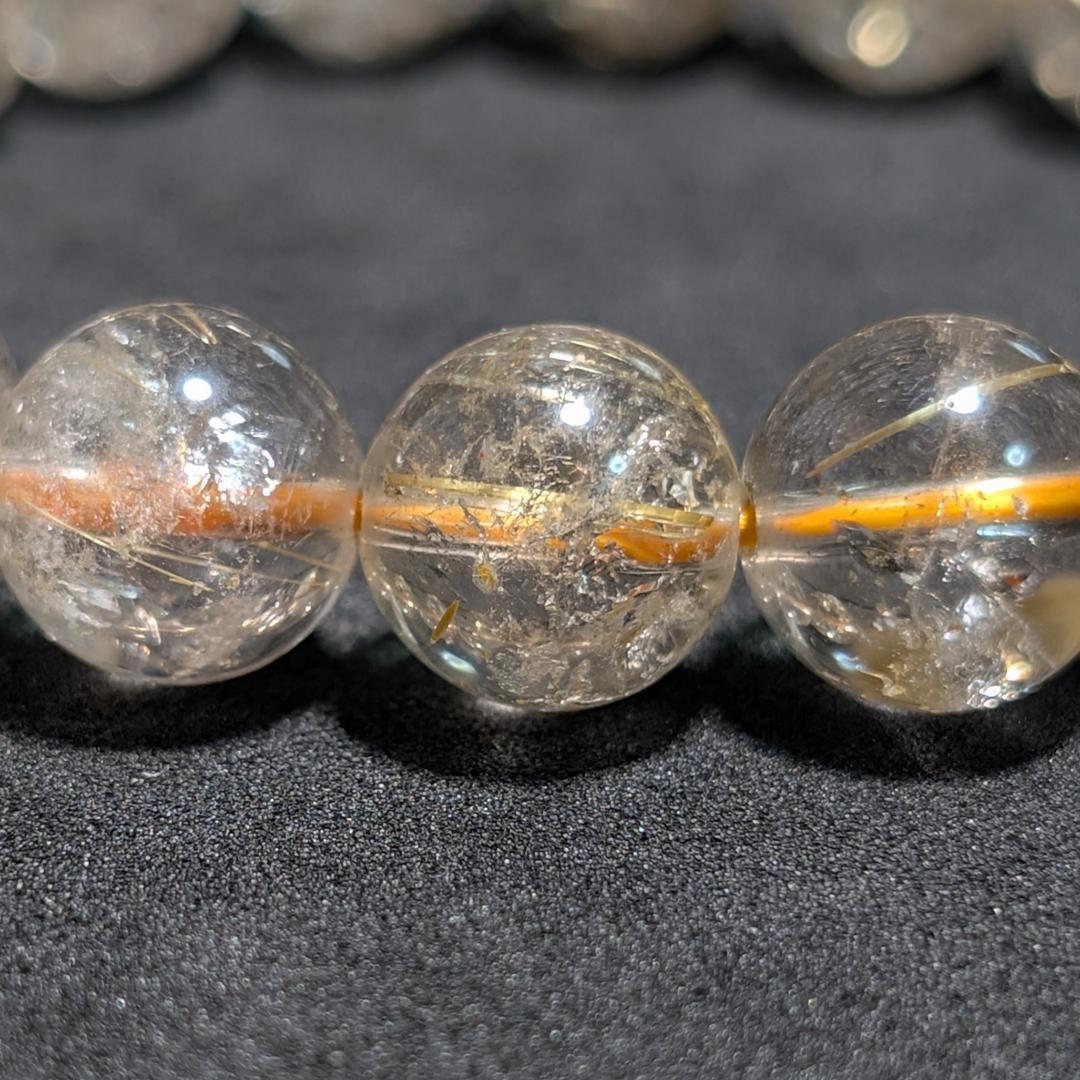 一点物 魅惑のオーラを放つ ゴールドルチルブレスレット 11ミリ 虹入り金針水晶