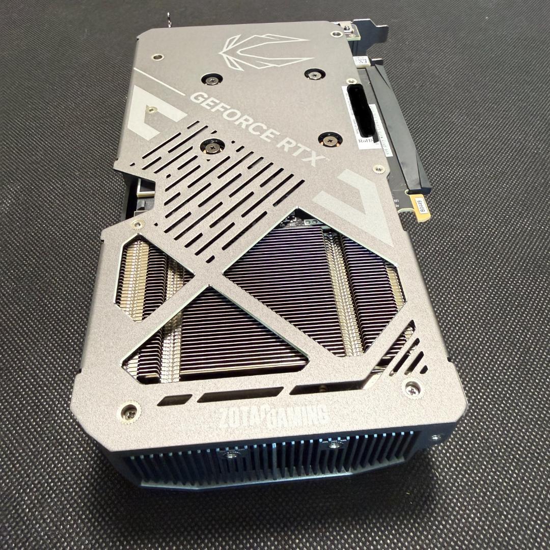 【ほぼ新品】NVIDIA GeForce RTX 5060 Ti 16GB