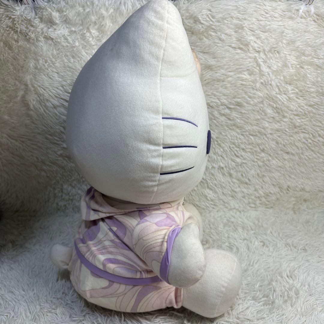 Radyハローキティコラボ 特大ぬいぐるみ