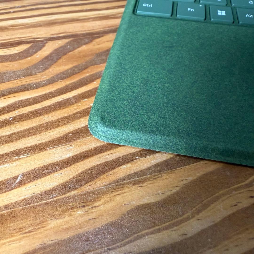 【極美品】Surface Pro9 8GB 256GB キーボード