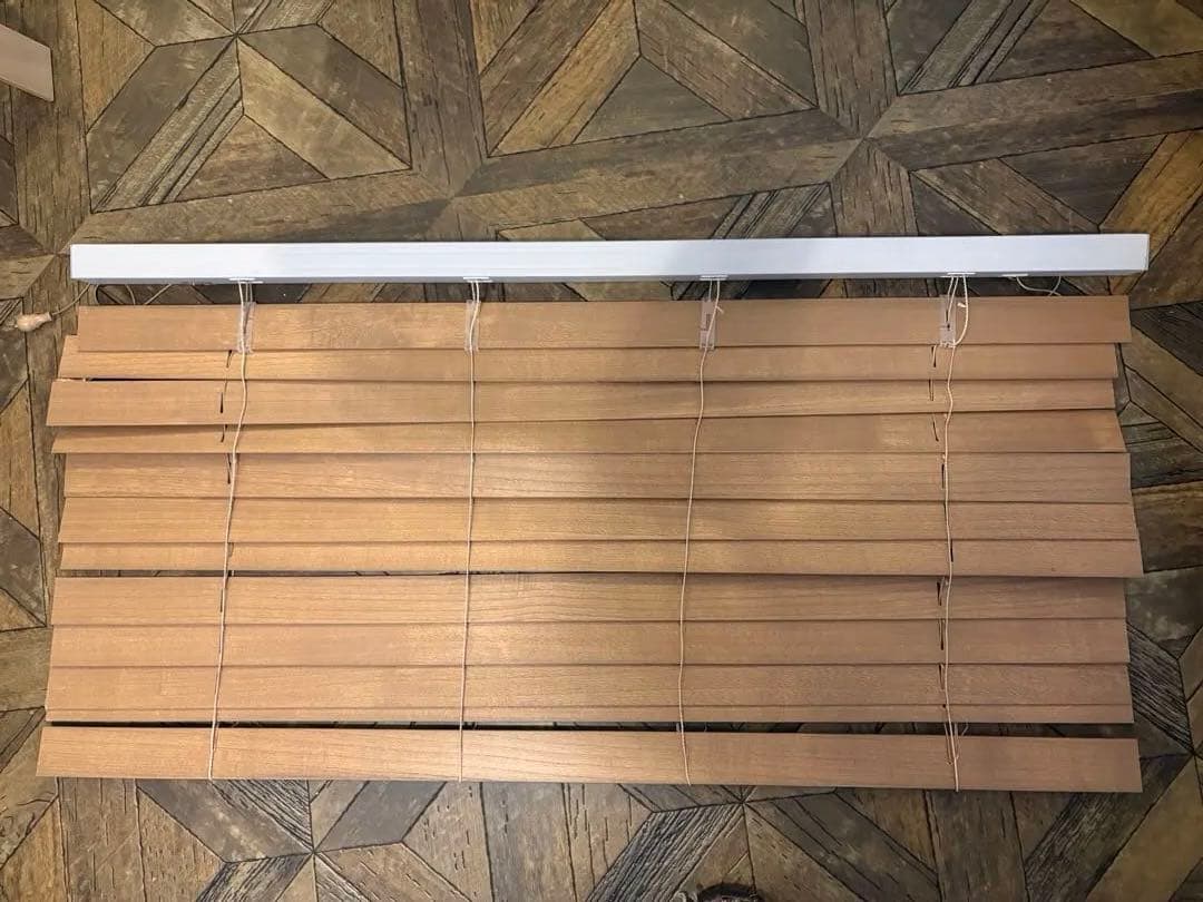 REオーダー ウッドブラインド つっぱり式