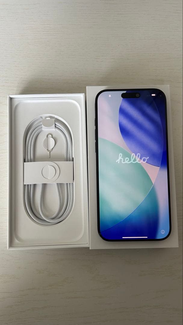 Apple iPhone16ProMax ブラックチタニウム　256GB 最安値