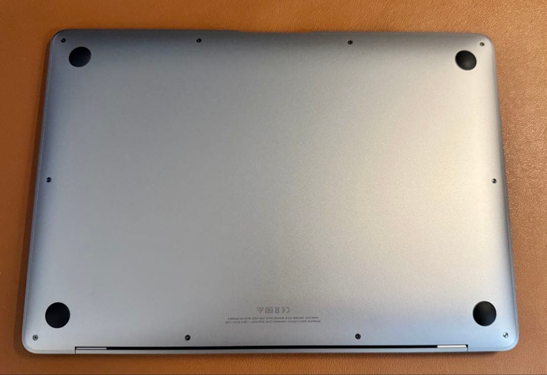 MacBook Air M1 8GB/256GB/バッテリー状態94%