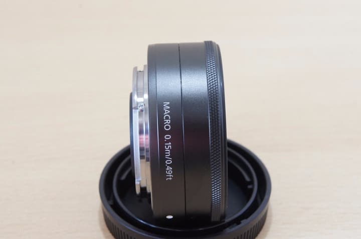 単焦点 パンケーキ EF-M 22mm F2 STM