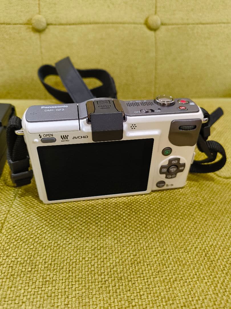 LUMIX GF2 ホワイト