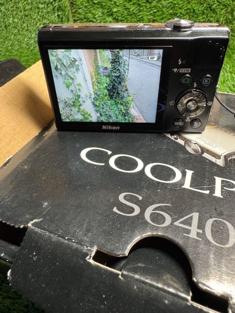 箱付き美品❣️動作確認済み　 Nikon COOLPIX S640 デジタルカメラ