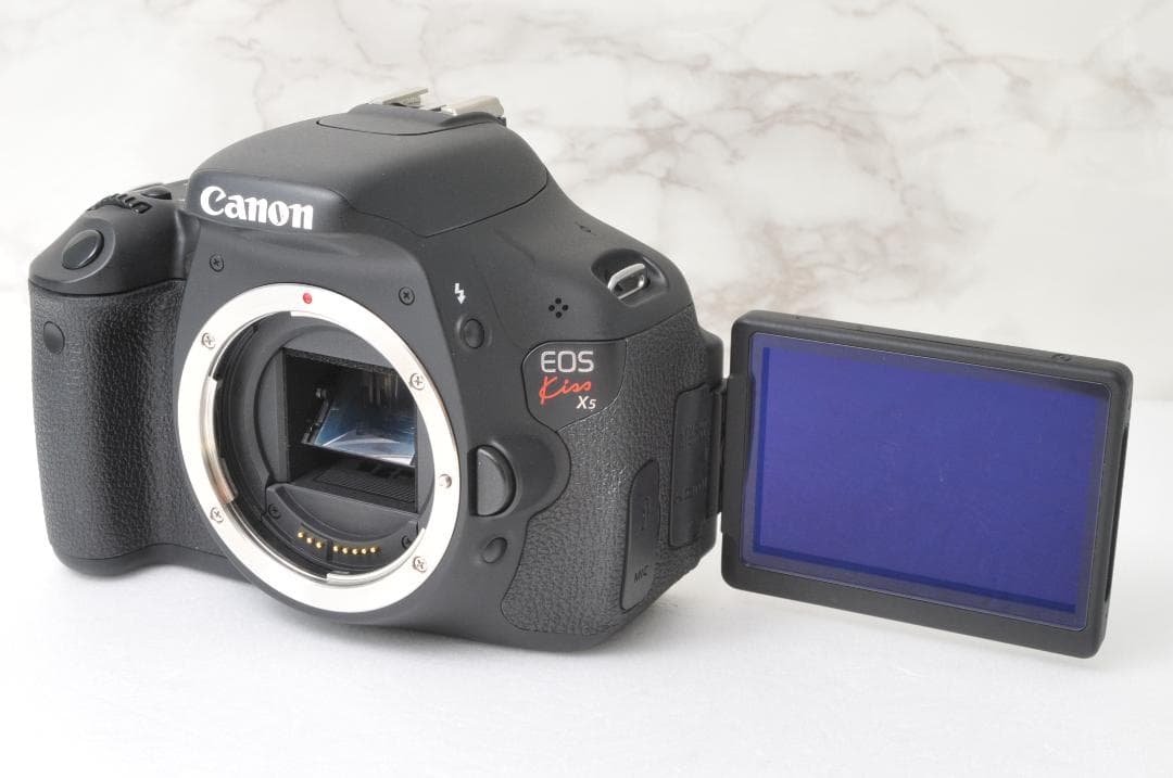 ショット数新品級❣️Canon EOS Kiss X5⭐️スマホ転送 キヤノン