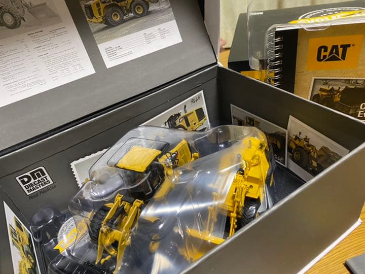 ミニカー CAT966AWHEELLOADER