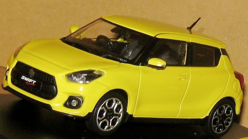 ミニカー 1/43 SUZUKI SWIFT SPORT RHD