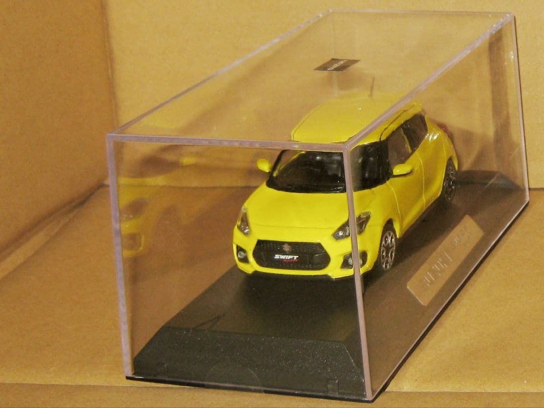 ミニカー 1/43 SUZUKI SWIFT SPORT RHD