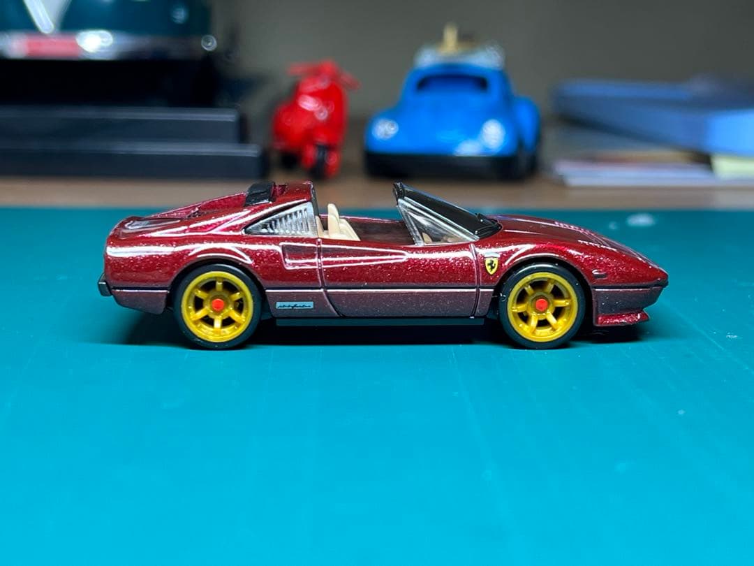 ホットウィール Ferrari 308 GTS Quattrovalvole ②
