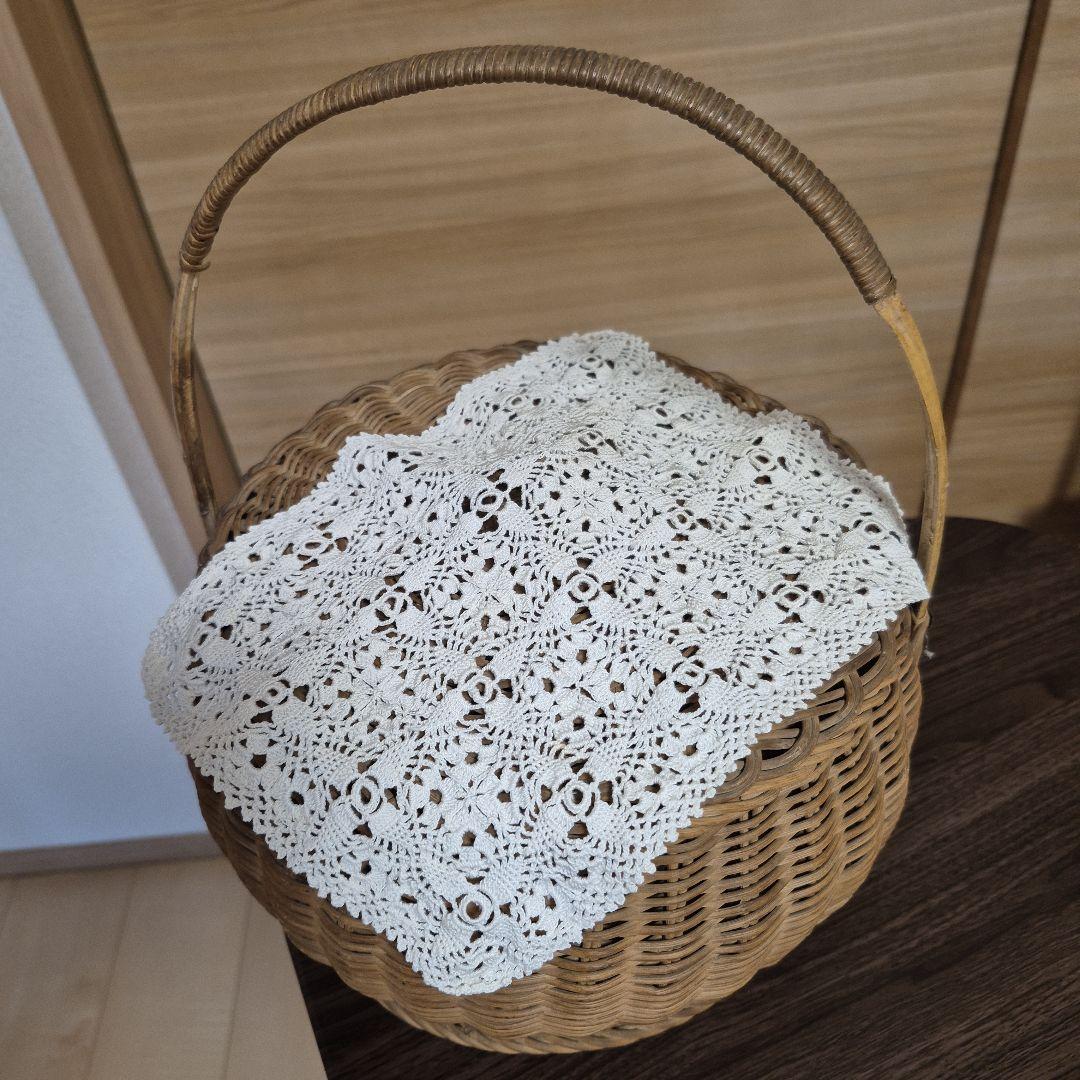 フランスアンティークレース付き　かご　パニエ